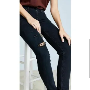 Agolde Lara Skinny Distressed Dark Wash Low Rise Jeans (29)