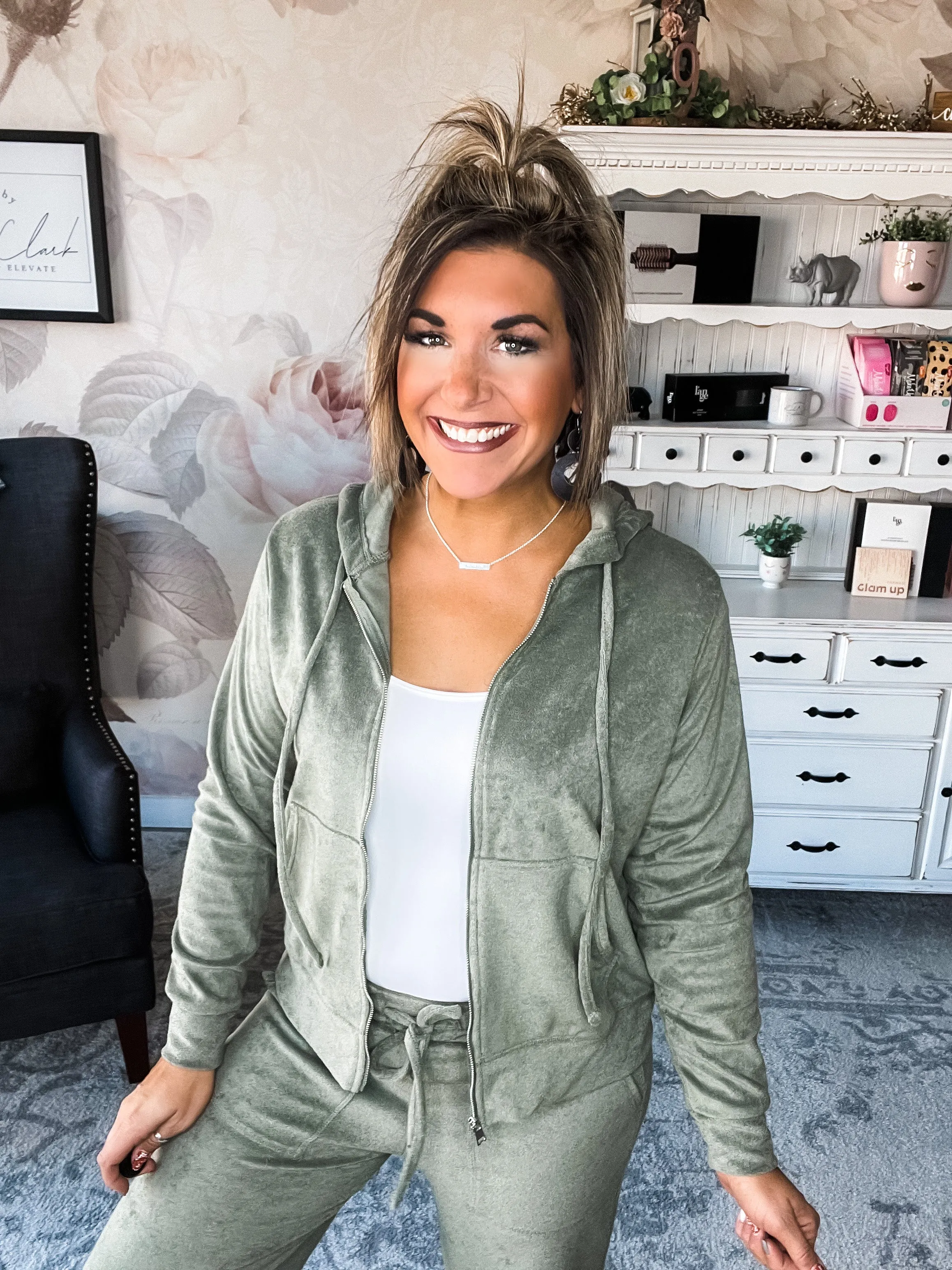 Check Your List French Terry Set - Light Olive