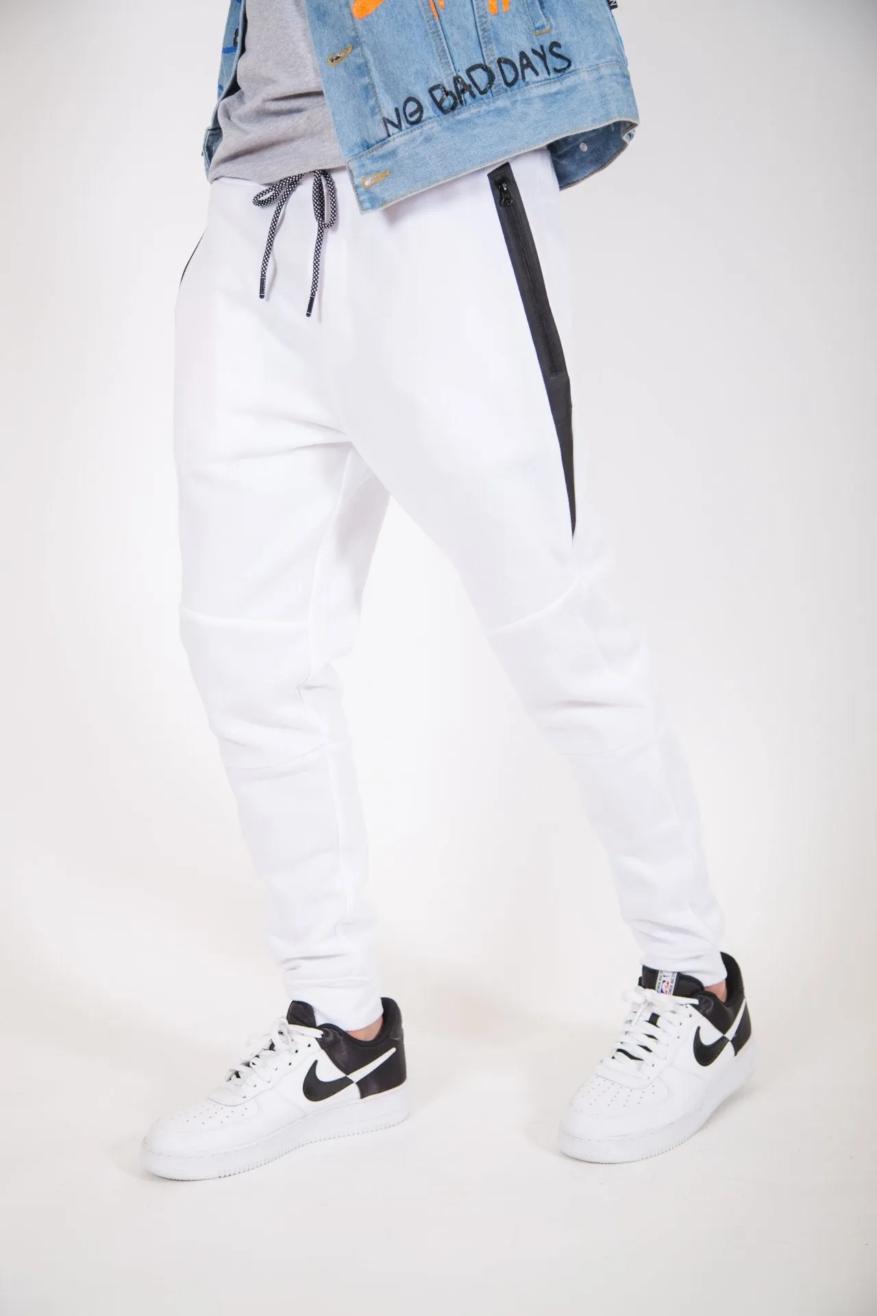 Diagonal Heat Seal Fleece Jogger Pants