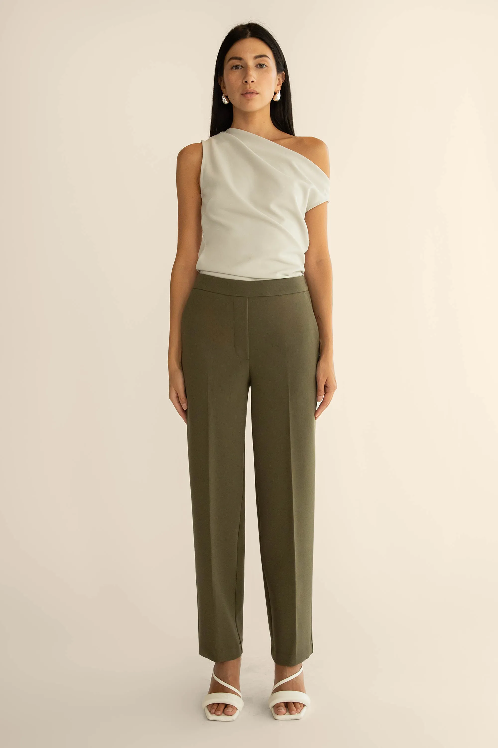ELASTIC WAIST TAPERED PANT