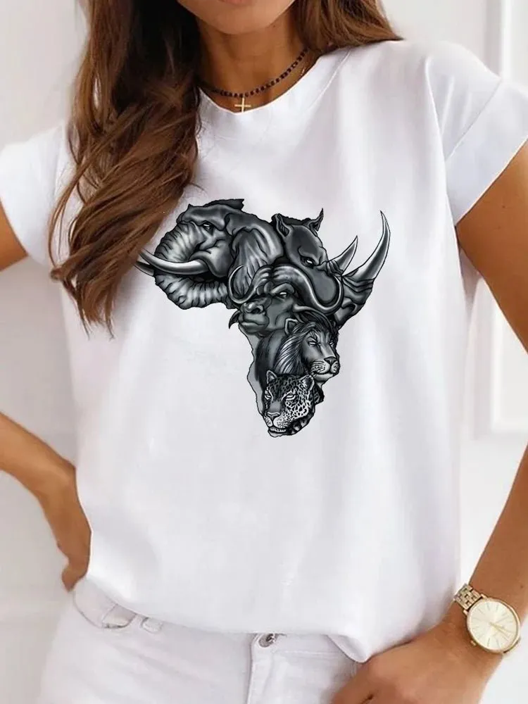 Fresh African Women's Casual Short Sleeve T-shirt: Loose-Fit O-neck White Tee