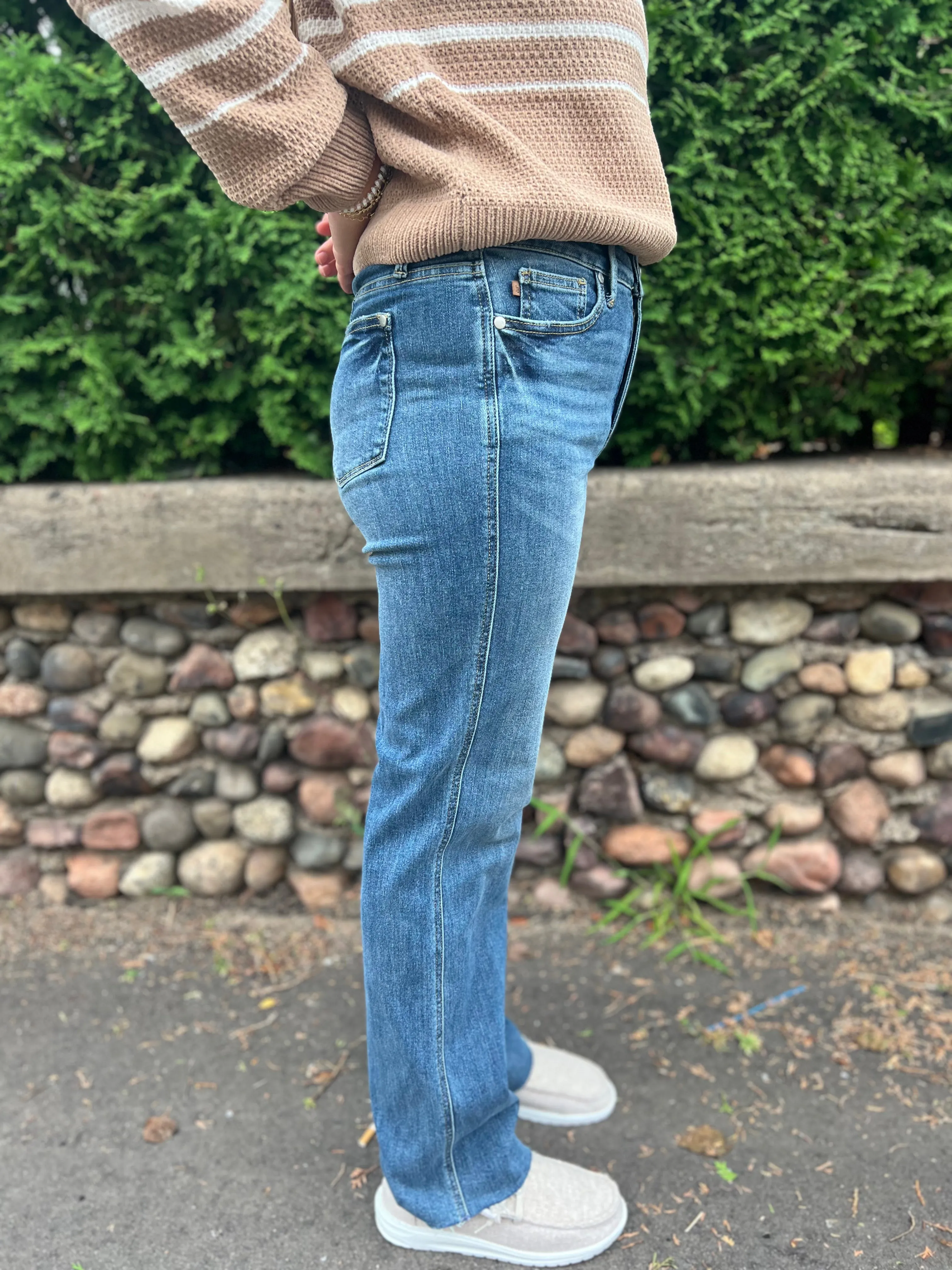 Judy Blue Mid Rise Vintage Straight Jean