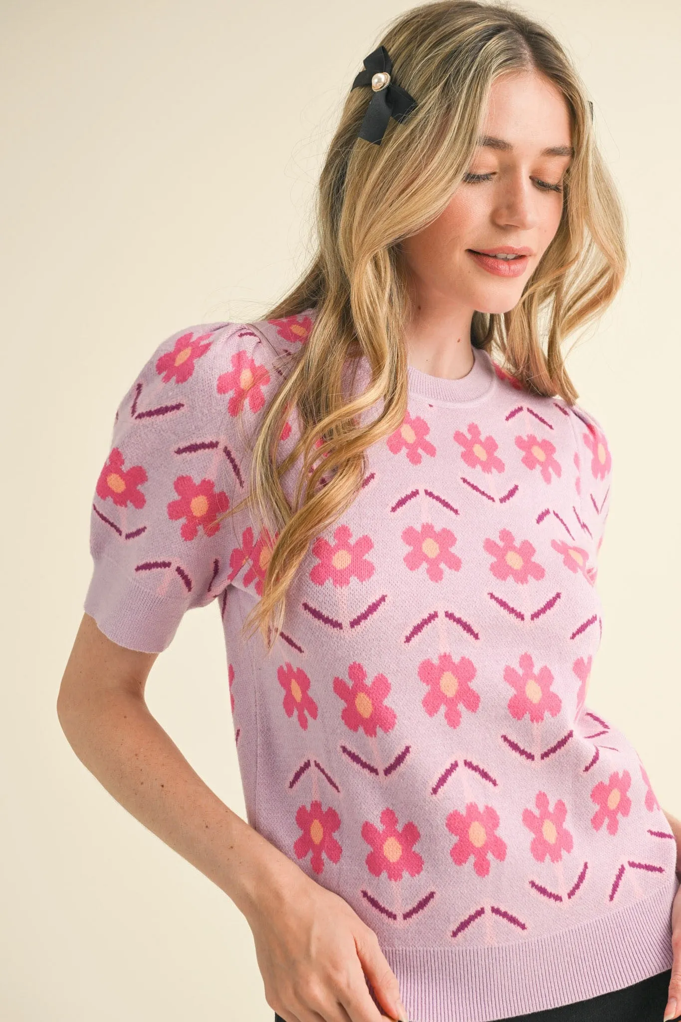 KAREN SHORT SLEEVE FLORAL KNIT SWEATER