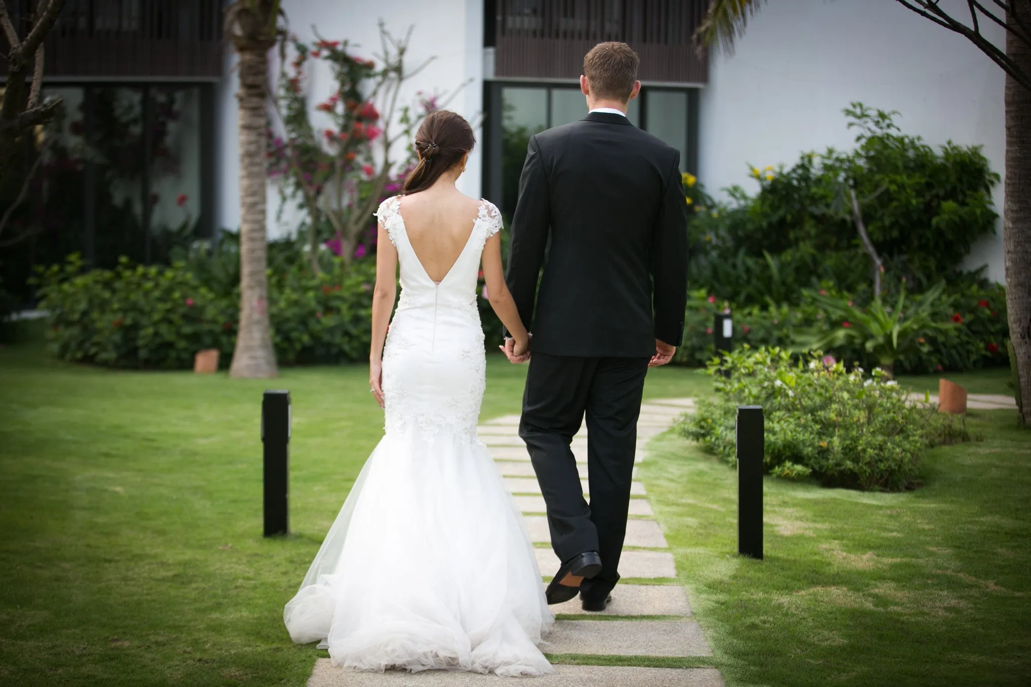 Mermaid Wedding Dress With V-Deep Neckline (#PB157)