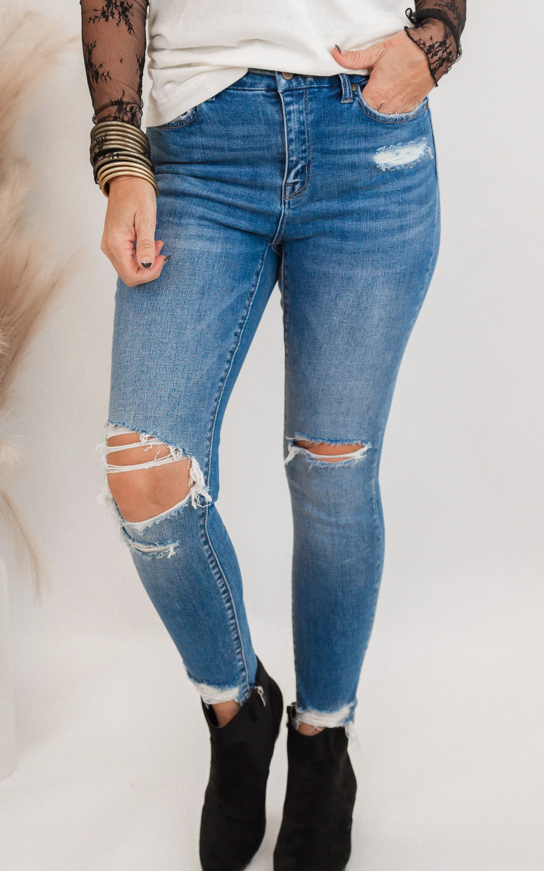 Mid Rise Crop Denim Skinny Jeans | Mica*