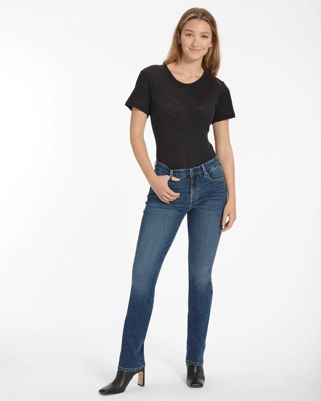 Mid-Rise Straight Jean