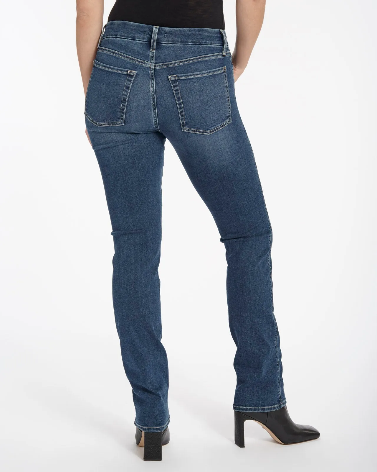 Mid-Rise Straight Jean