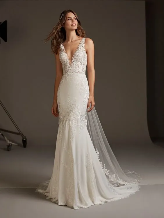 Pronovias Alcyone Gown