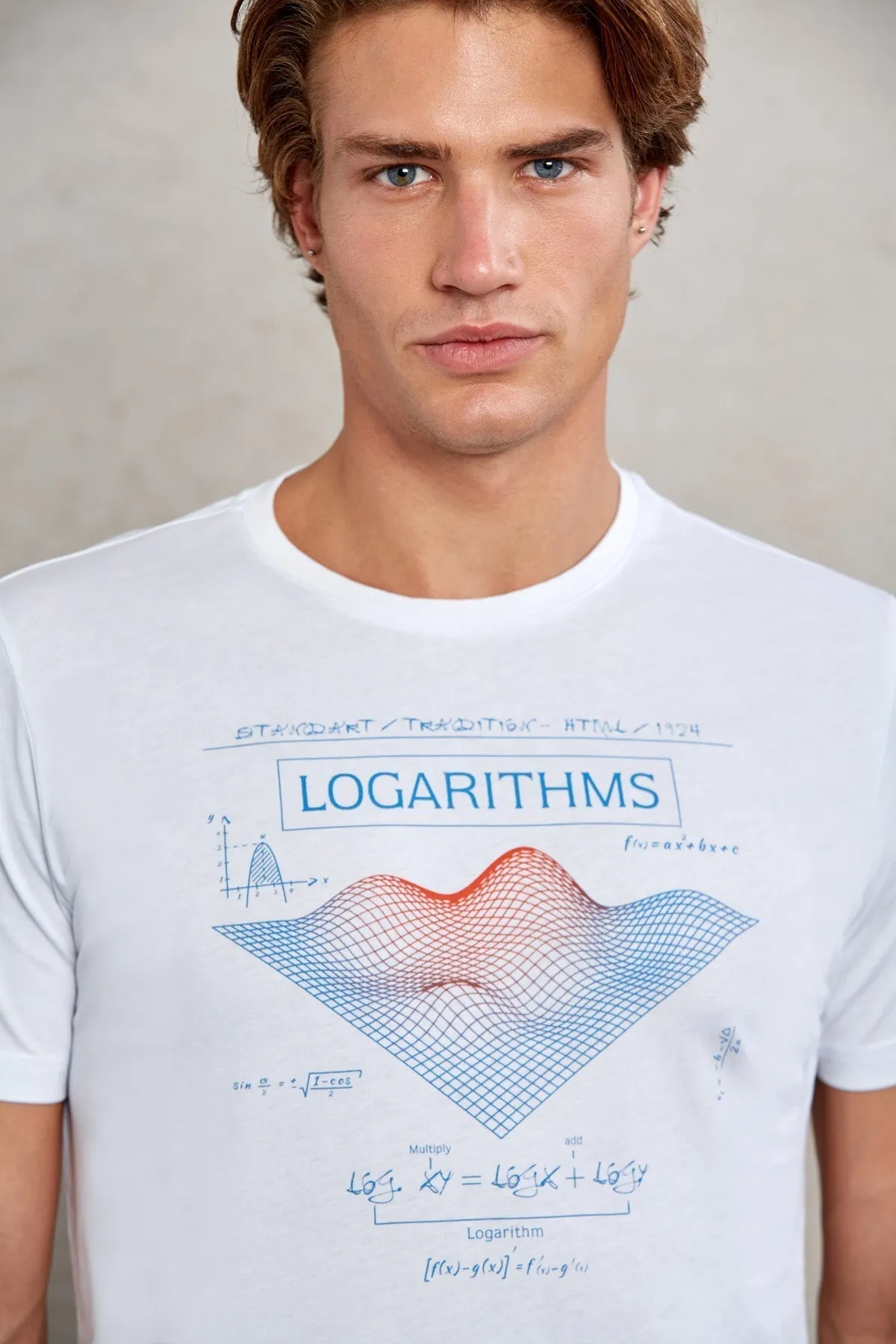 Slim Fit White Printed Cotton Crew Neck T-Shirt