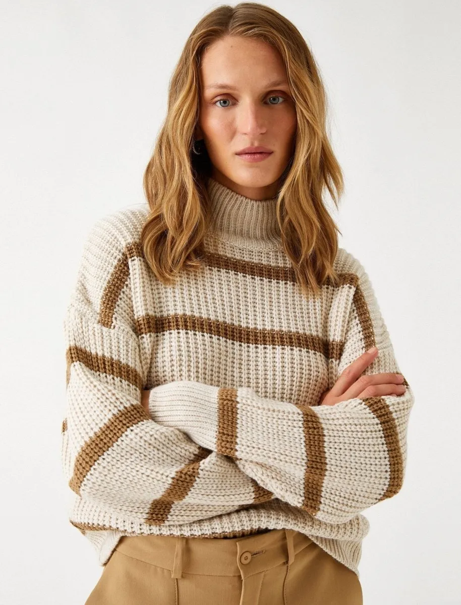 Striped Turtleneck Sweater in Brown
