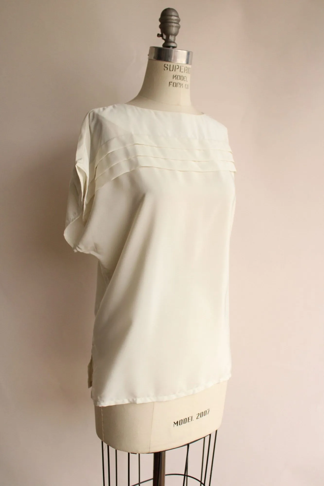Vintage 1980s NWT Kaki Roberts Winter White Blouse