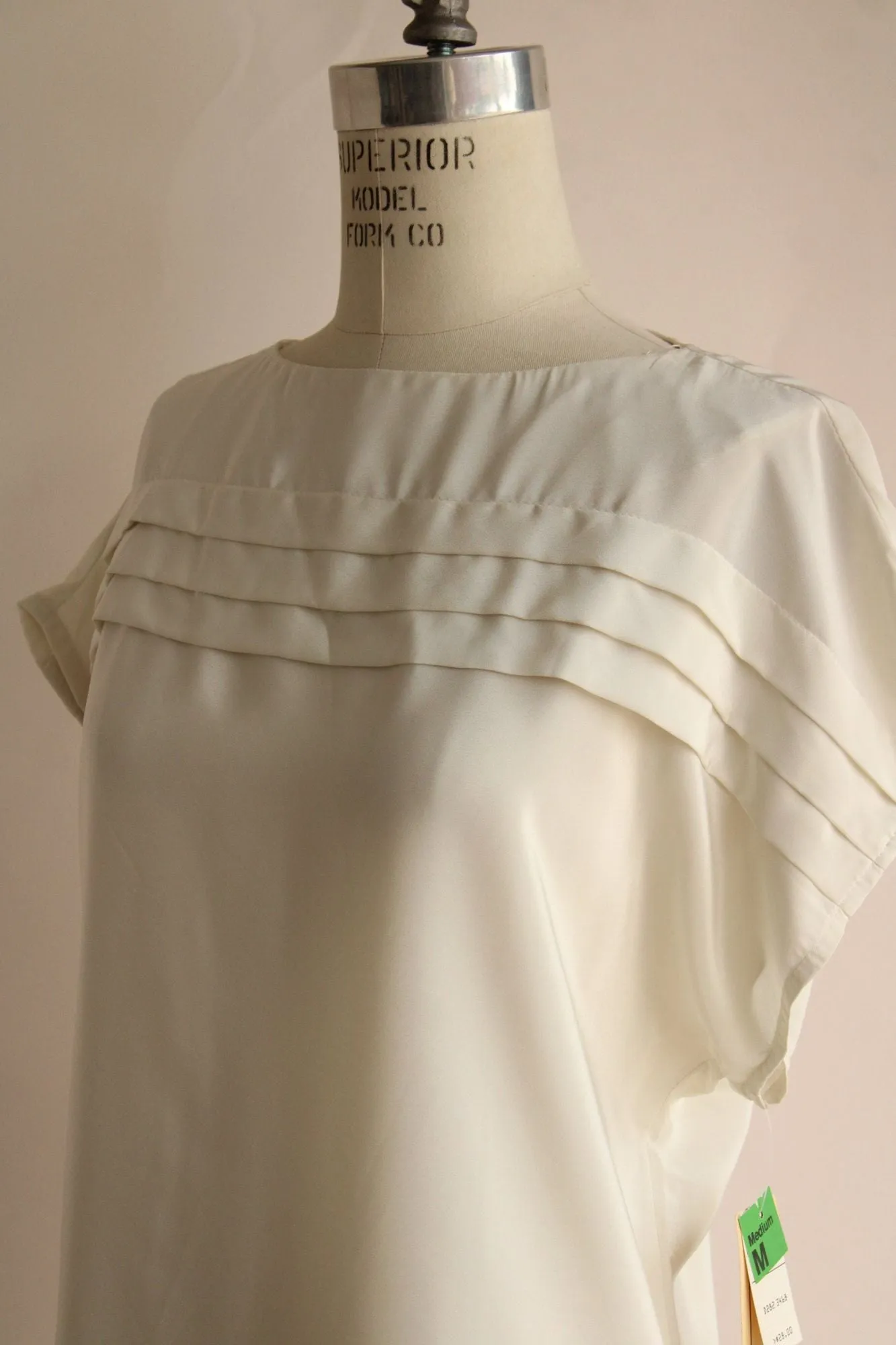 Vintage 1980s NWT Kaki Roberts Winter White Blouse