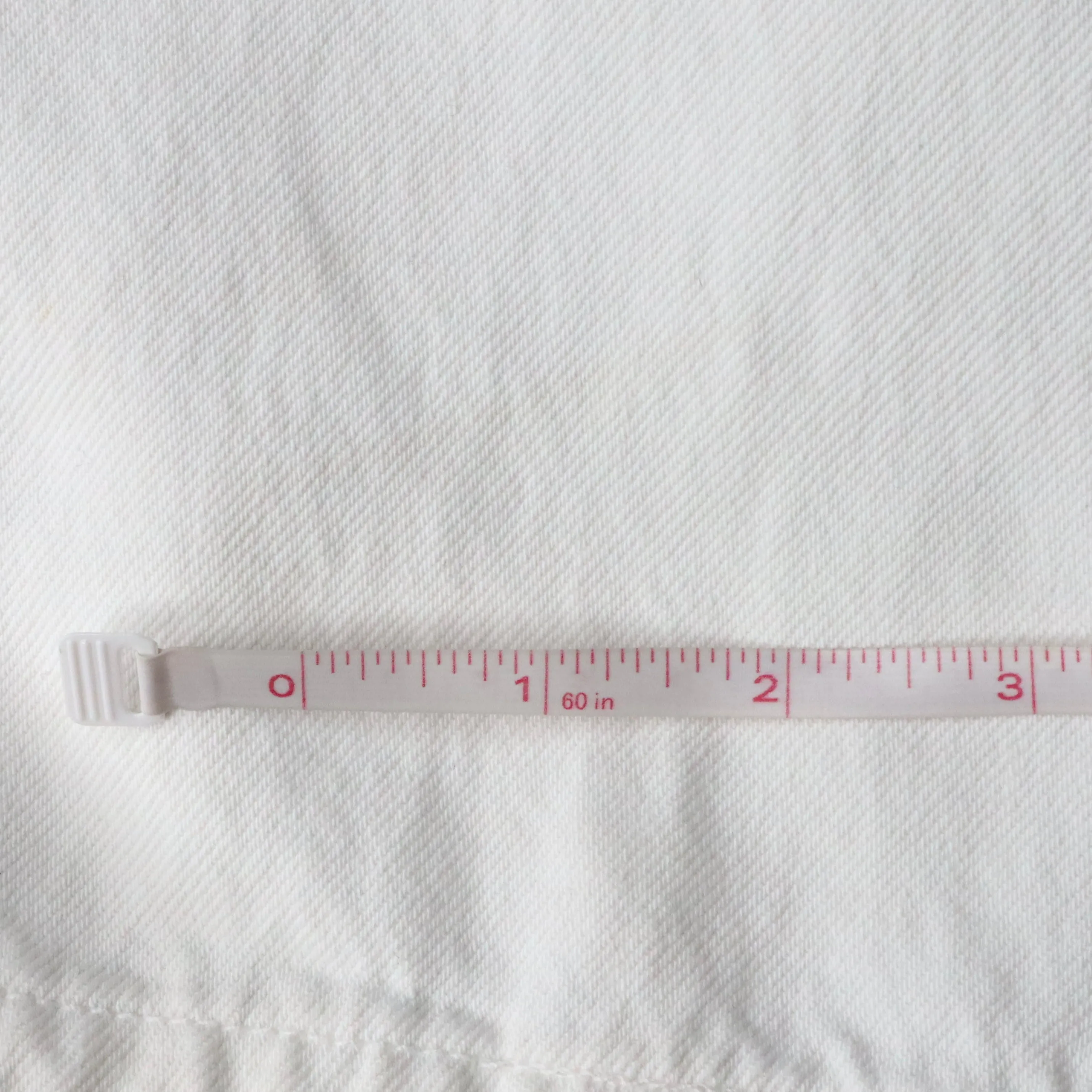 White 501 Levi's Jeans (S-M)